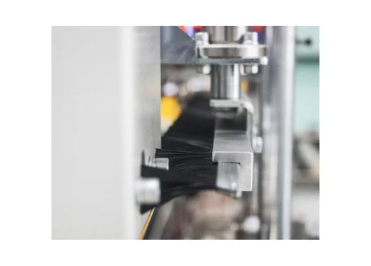 Automatic Folding and Four Sides & Corners Sealing Machine  GPC-50 + GPG-50